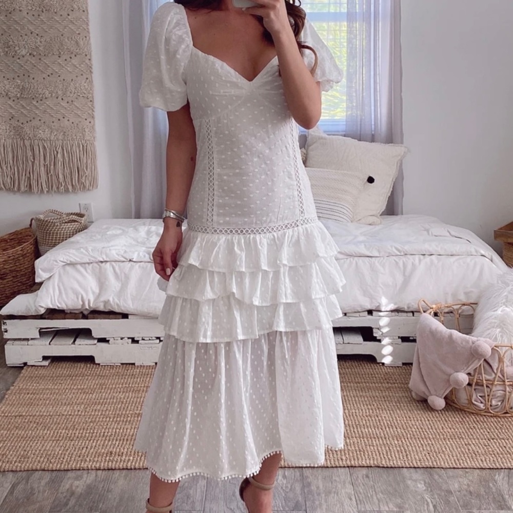 GORGEOUS WHITE DRESS FROM BOUTIQUE